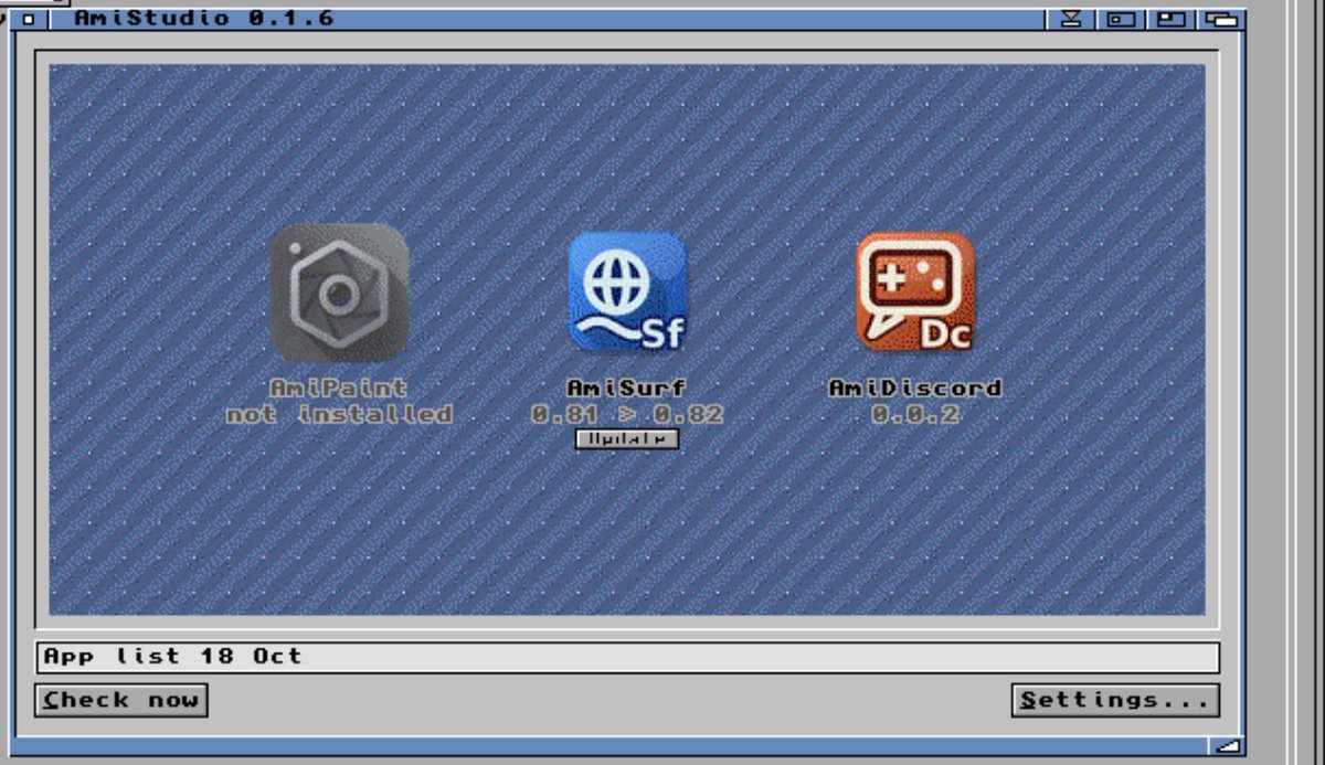 AmiStudio launcher showing AmiPaint, AmiSurf and AmiDiscord icons